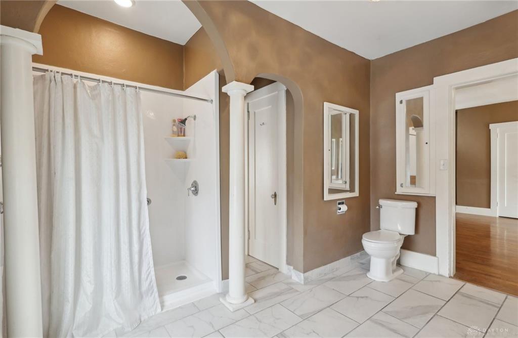 118 S Walnut Property Photo 33
