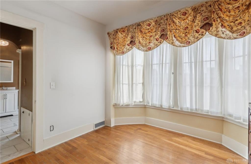118 S Walnut Property Photo 34