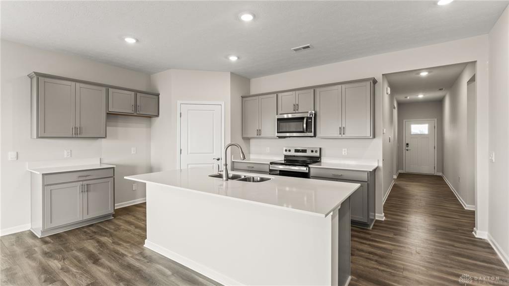 2944 Hoying Property Photo 25