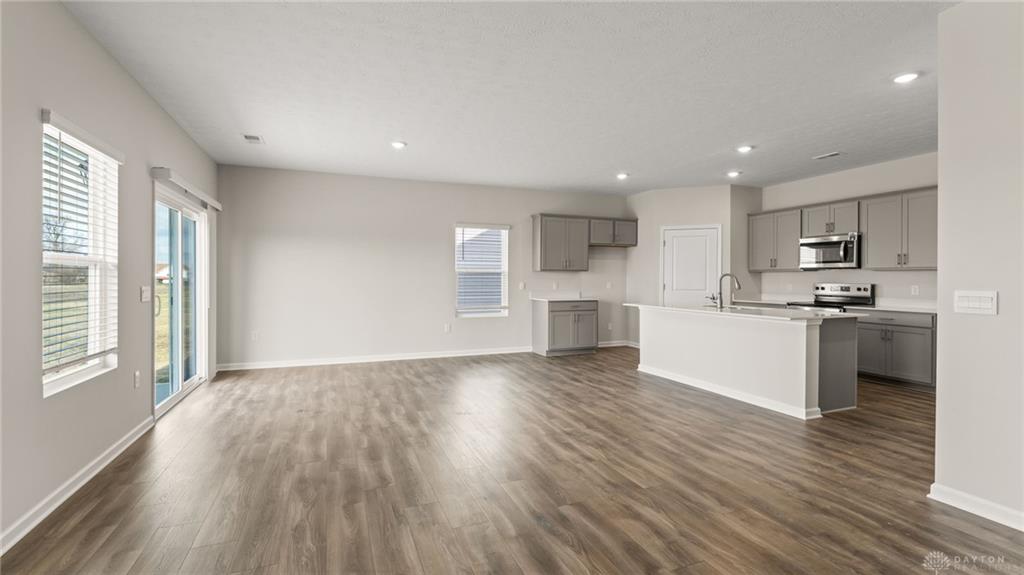 2944 Hoying Property Photo 32