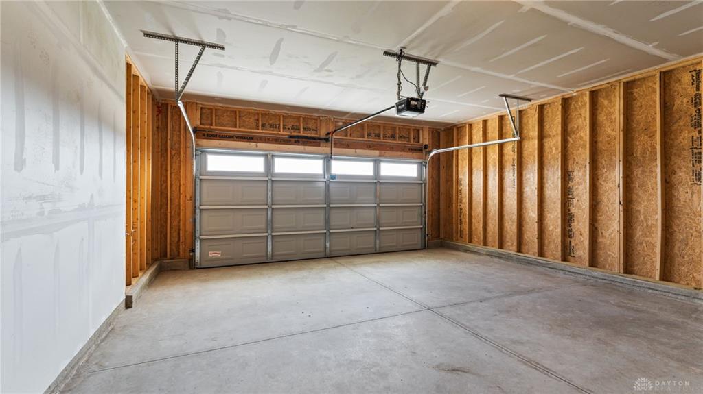2944 Hoying Property Photo 34