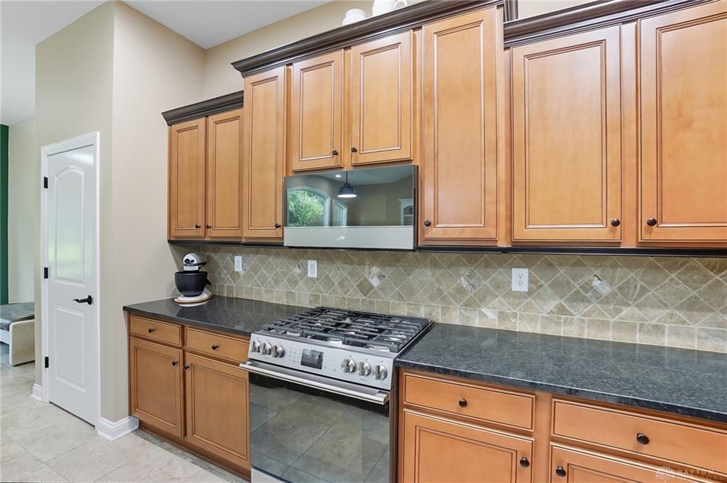 39 George Wythe Way Property Photo 12