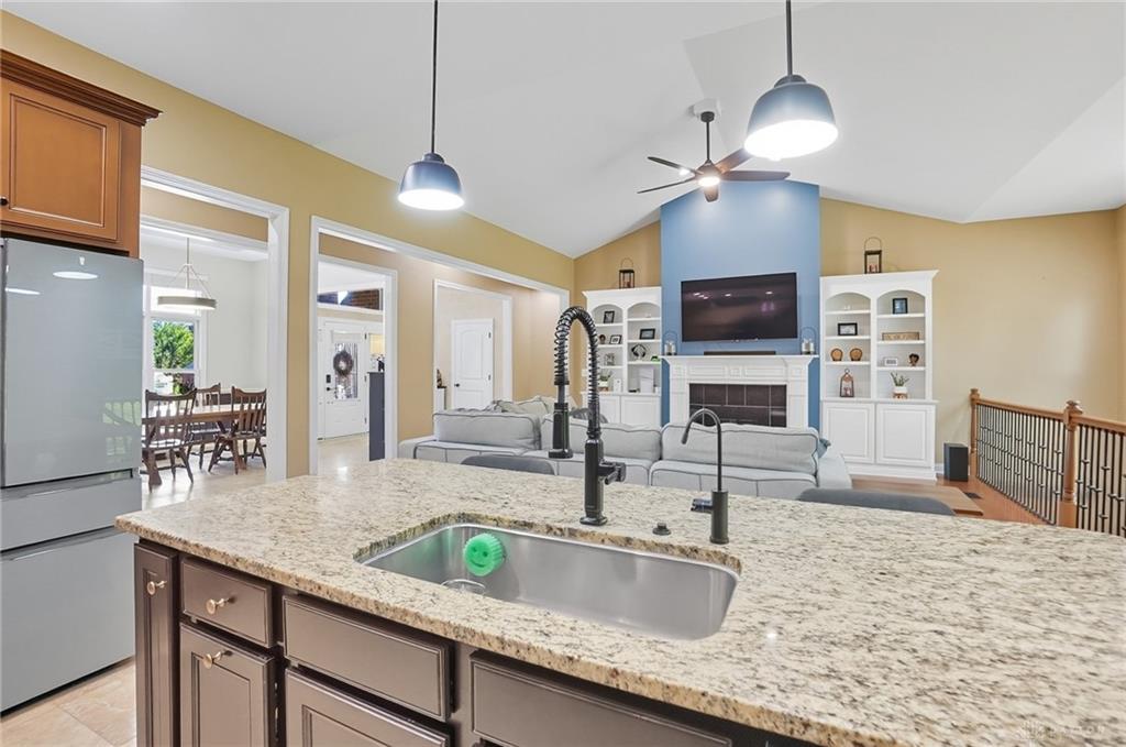 39 George Wythe Way Property Photo 13