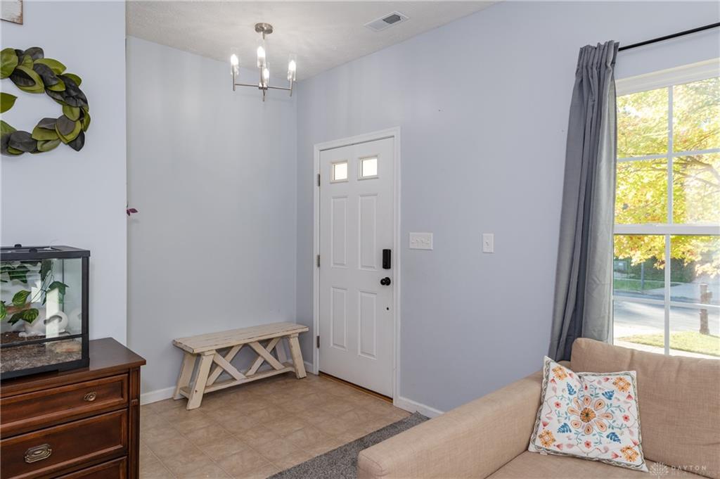 1695 Wimbledon Drive Property Photo 5