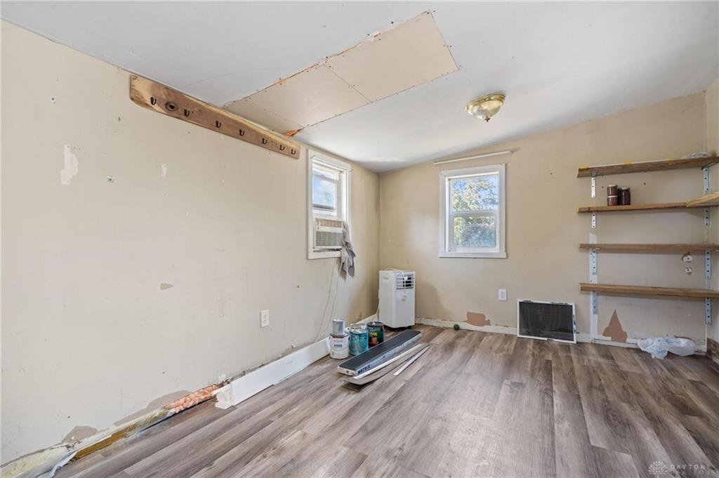 8 N Sycamore Street Property Photo 17