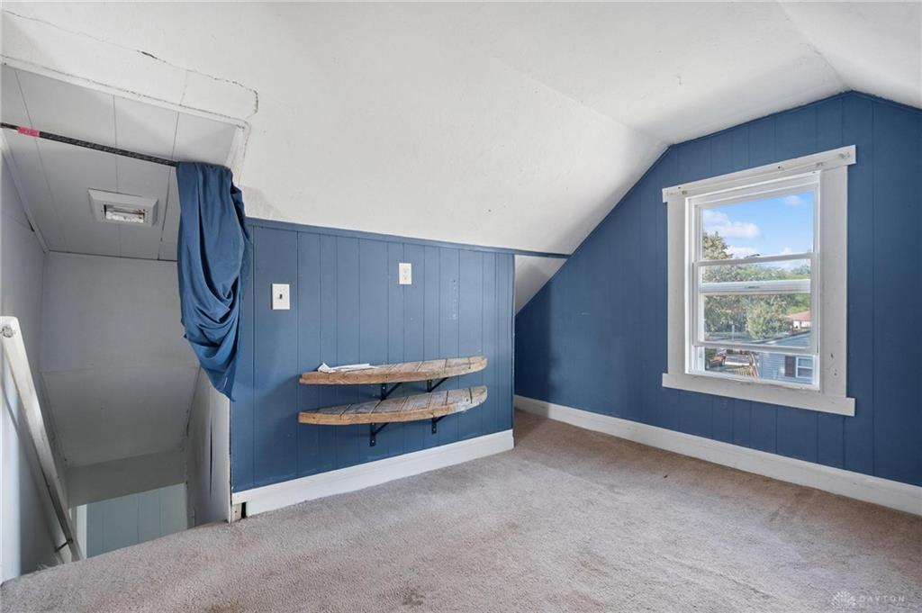 8 N Sycamore Street Property Photo 21