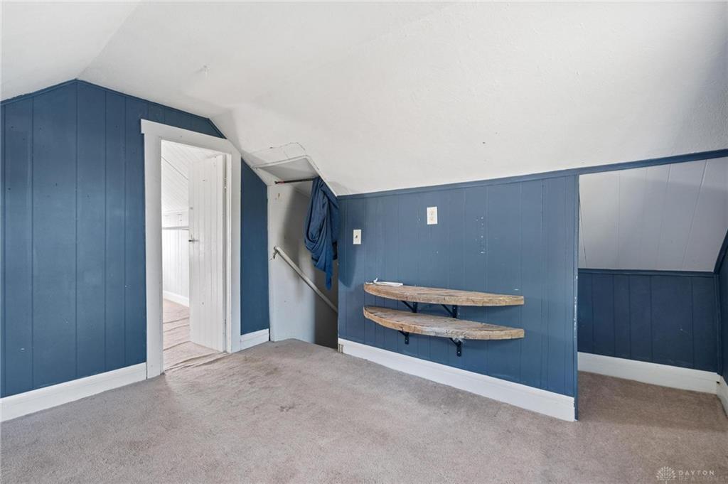 8 N Sycamore Street Property Photo 22