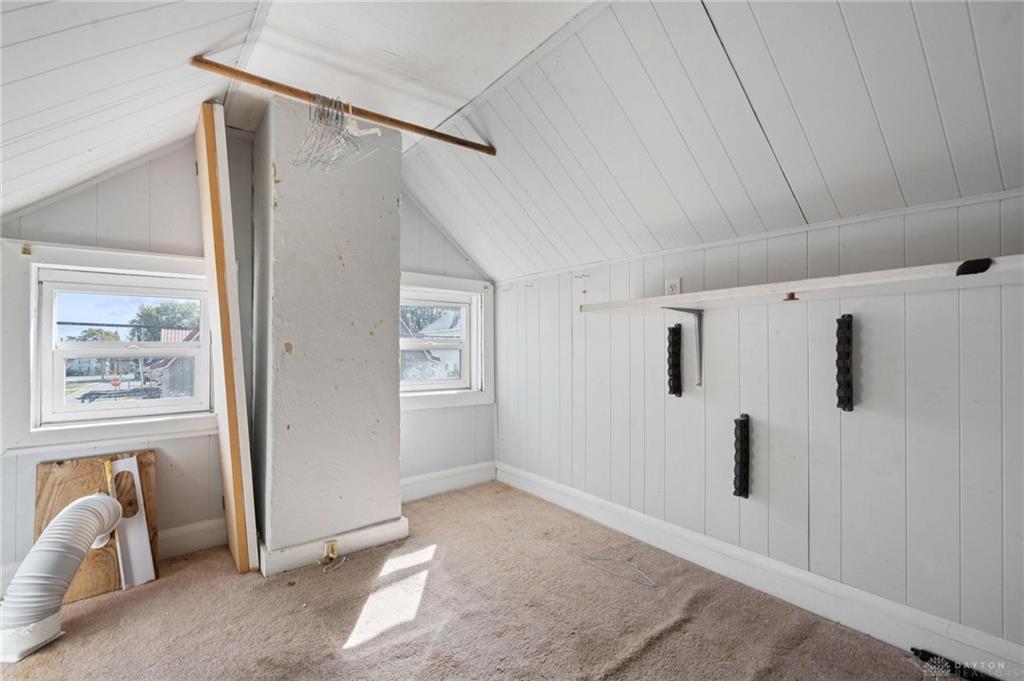 8 N Sycamore Street Property Photo 24