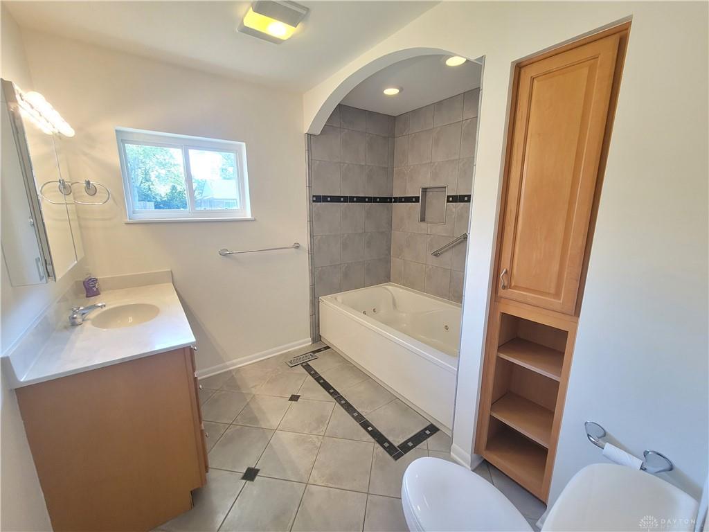 645 Brookfield Road Property Photo 14