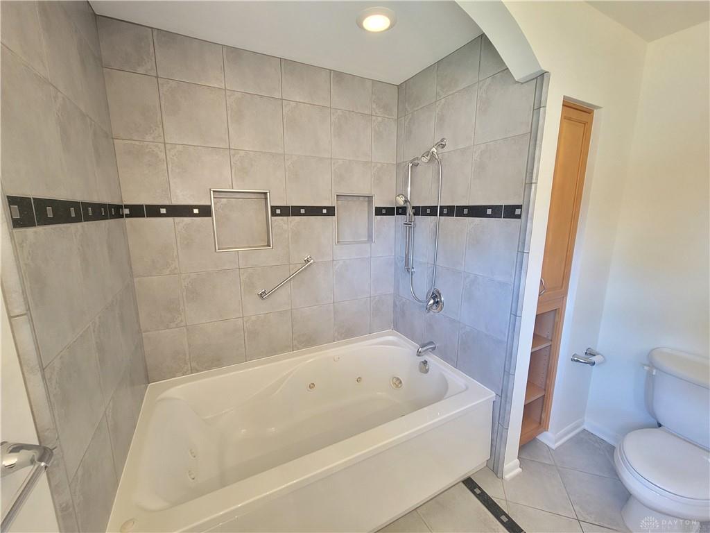 645 Brookfield Road Property Photo 15