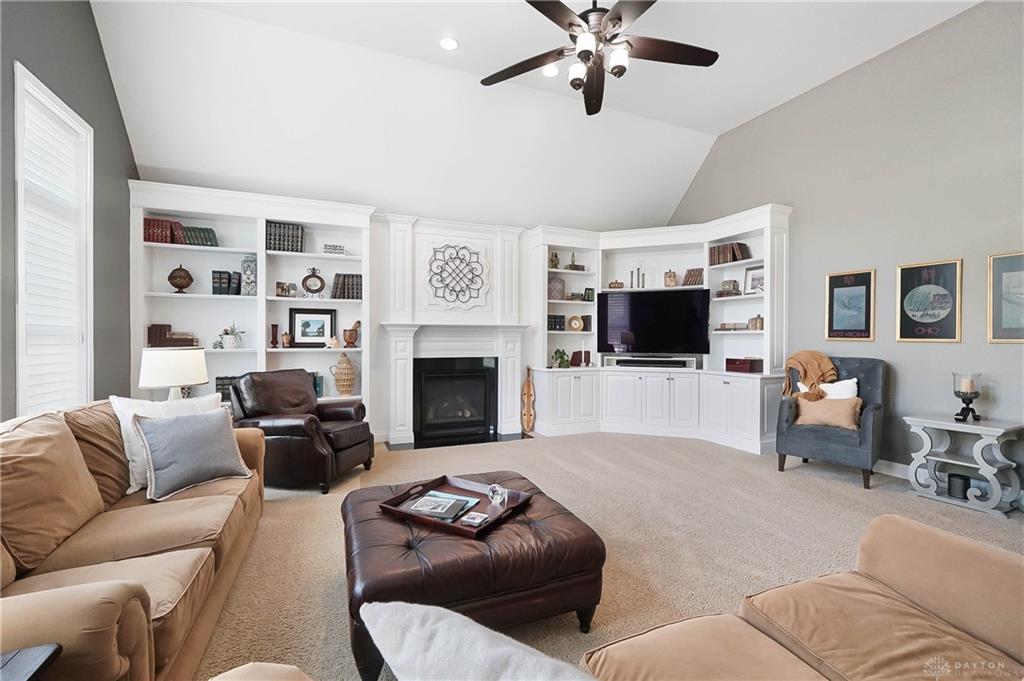 7257 Clawson Court Property Photo 2