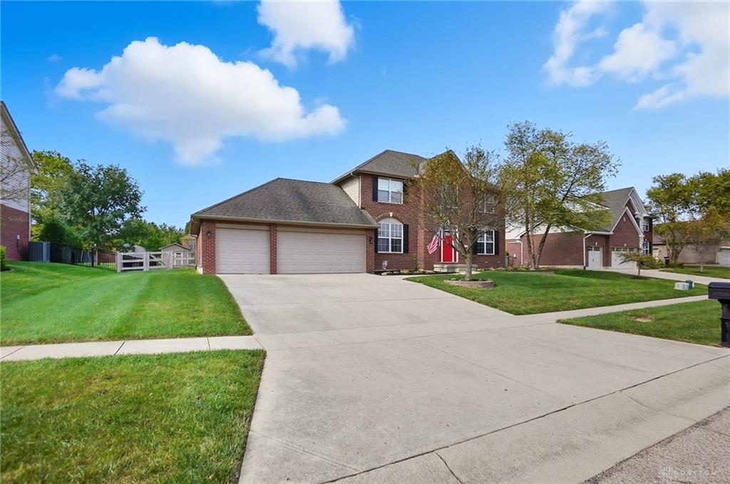 9279 Maxwells Crossing Property Photo 1