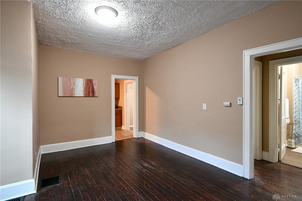 2120 Fernwood Street Property Photo 11