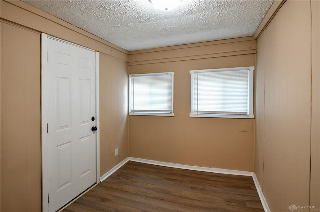 2120 Fernwood Street Property Photo 16