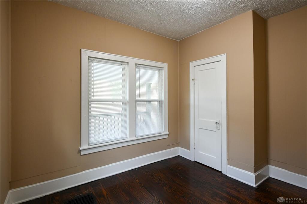 2120 Fernwood Street Property Photo 19