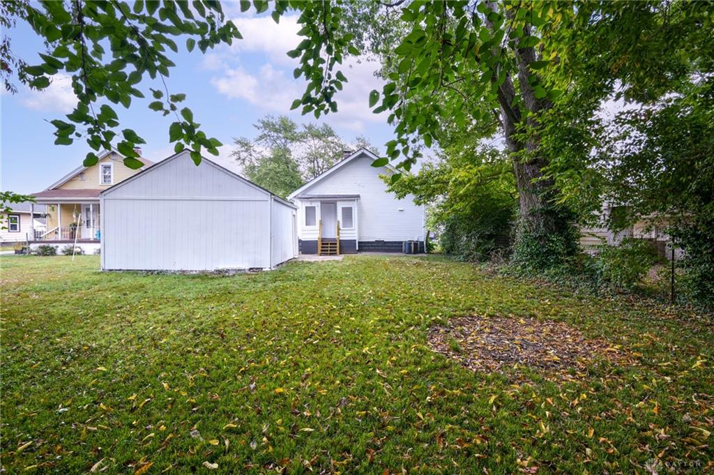 2120 Fernwood Street Property Photo 31