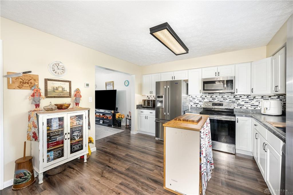 11941 Havermale Road Property Photo 9