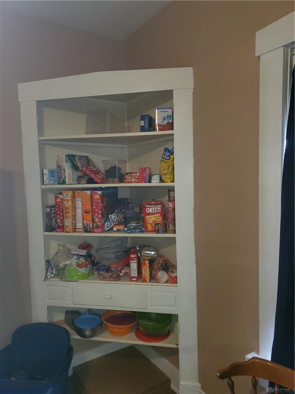 102 S Findlay Street Property Photo 6