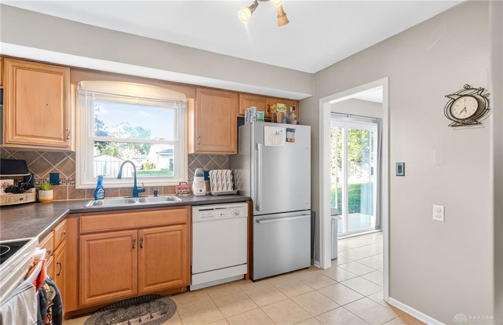 322 Cole Drive Property Photo 6