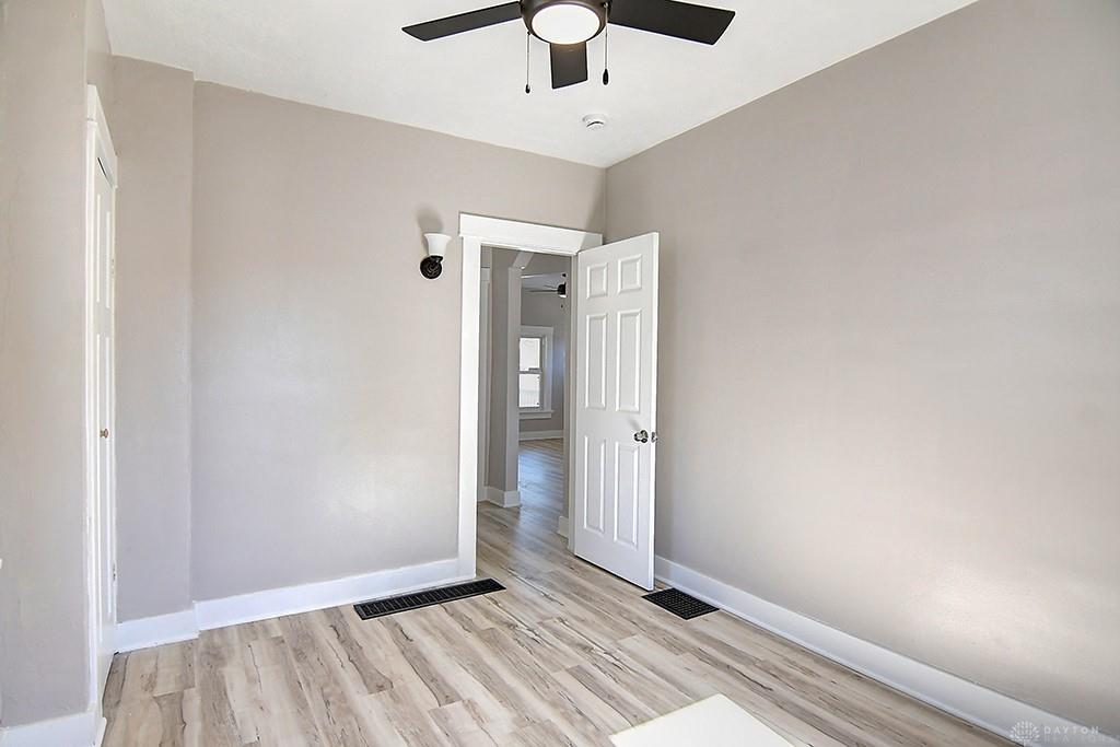 434 Bellaire Avenue Property Photo 11