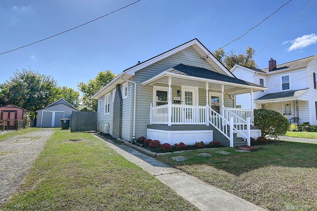 434 Bellaire Avenue Property Photo 18