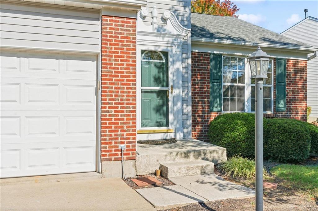 476 Indian Pointe Drive Property Photo 3