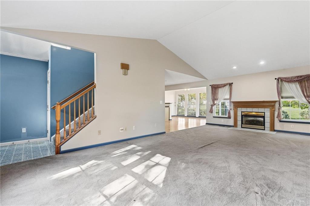 476 Indian Pointe Drive Property Photo 11