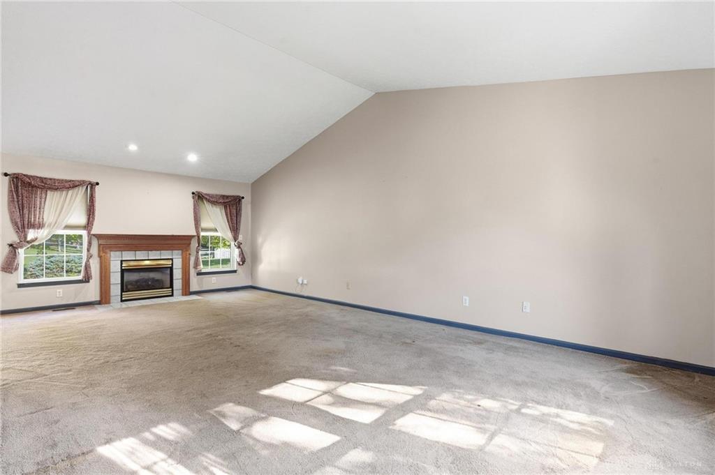 476 Indian Pointe Drive Property Photo 15