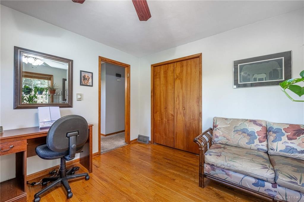 4001 E Social Row Road Property Photo 18