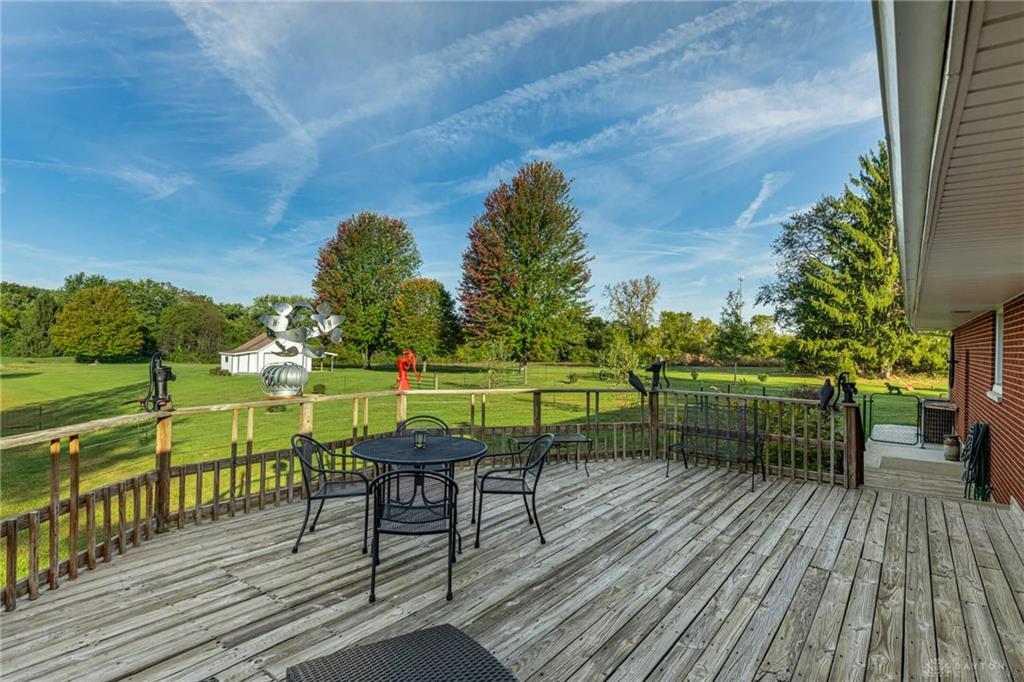 4001 E Social Row Road Property Photo 29