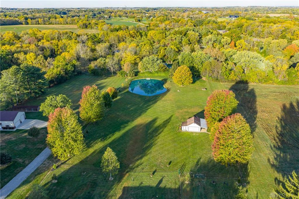 4001 E Social Row Road Property Photo 58