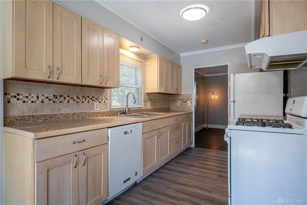 604 Schuyler Drive Property Photo 9