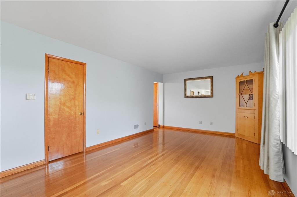 8375 Peters Pike Property Photo 11