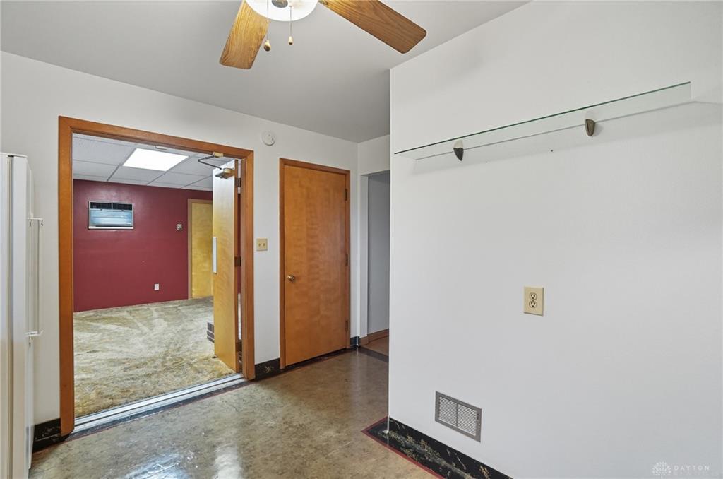 8375 Peters Pike Property Photo 14