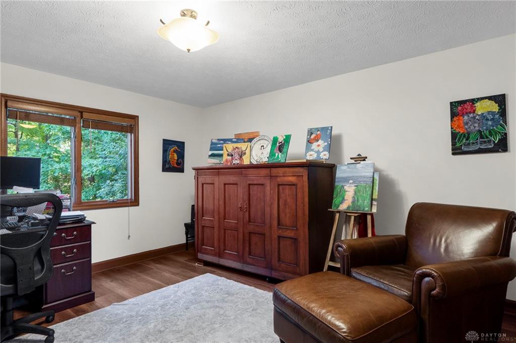 1009 Highpoint Drive Property Photo 24