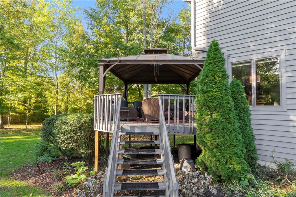 1009 Highpoint Drive Property Photo 58