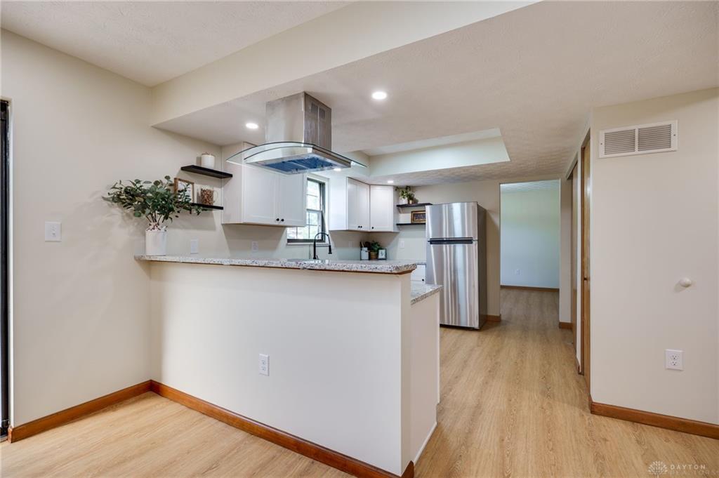 6297 Karlsridge Drive Property Photo 18