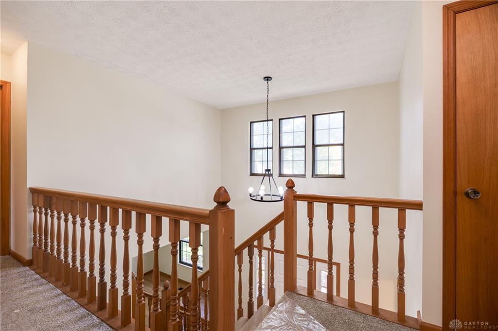 6297 Karlsridge Drive Property Photo 22