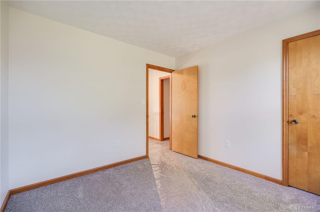 6297 Karlsridge Drive Property Photo 29