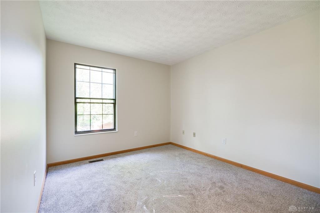 6297 Karlsridge Drive Property Photo 31