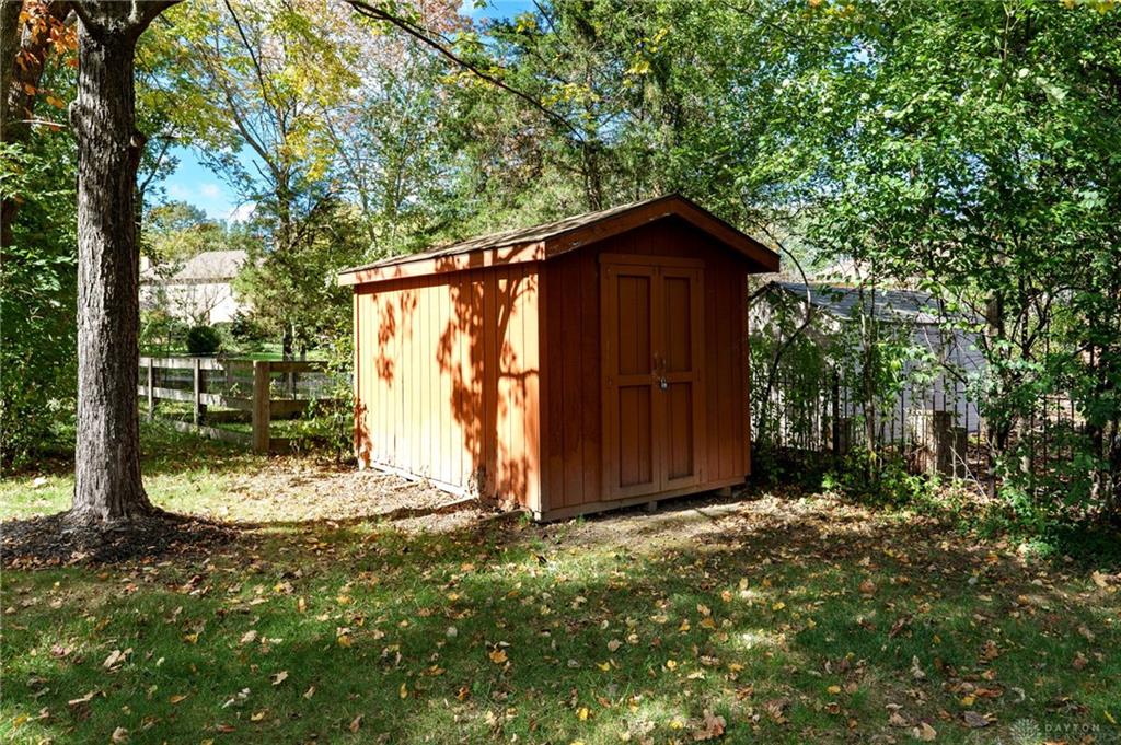 6297 Karlsridge Drive Property Photo 37