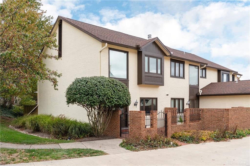 1237 Chevington Court Property Photo 1