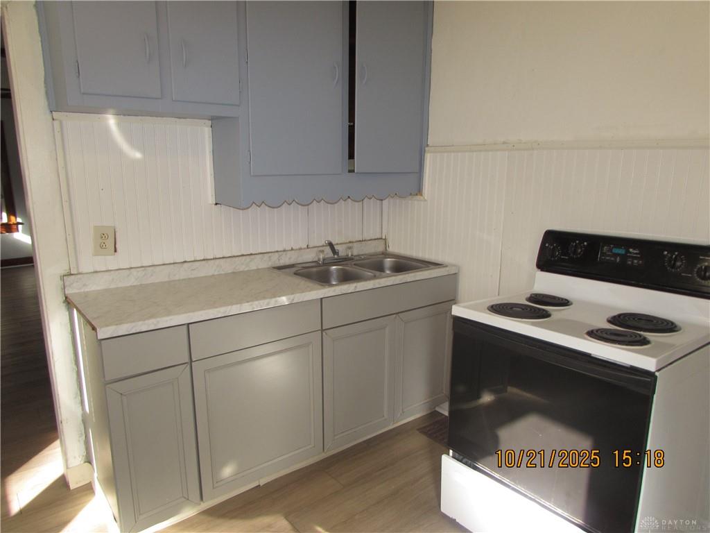 4242 Pleasant View Property Photo 6