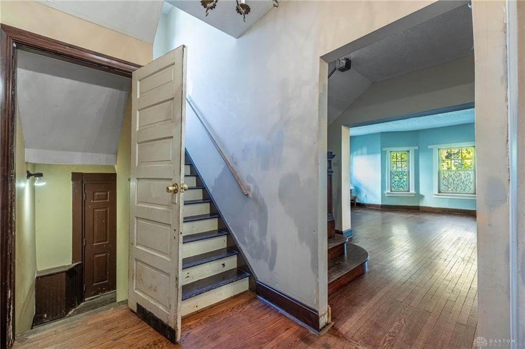 162 Lexington Avenue Property Photo 22