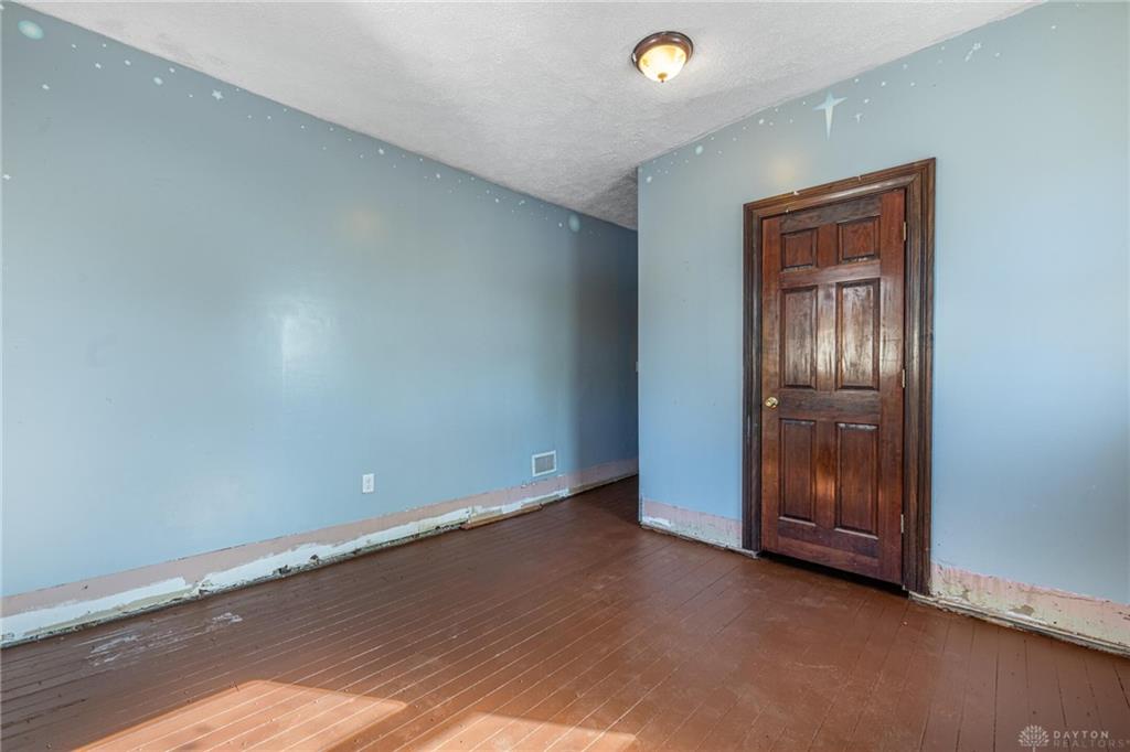 162 Lexington Avenue Property Photo 31