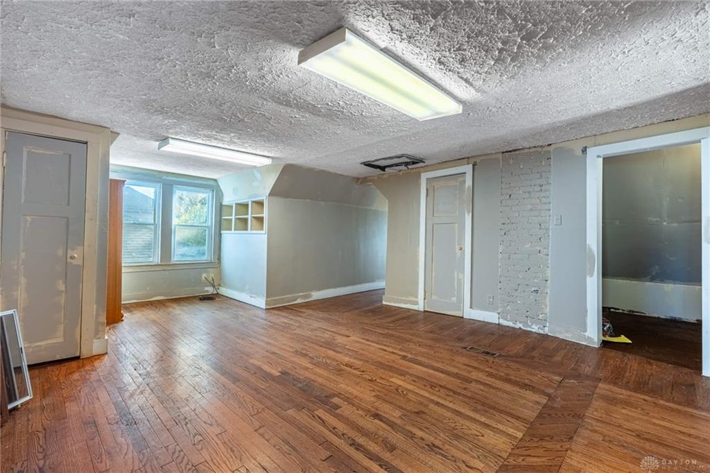 162 Lexington Avenue Property Photo 34