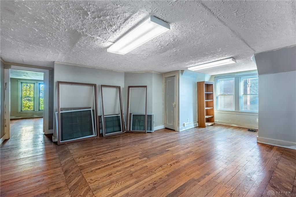 162 Lexington Avenue Property Photo 35