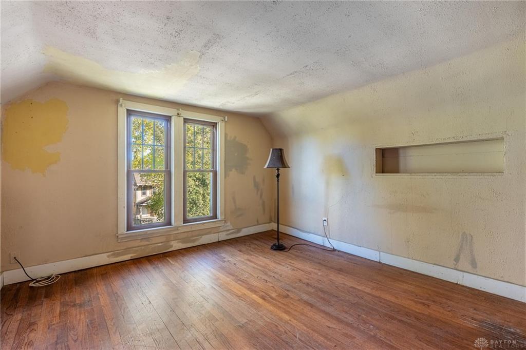 162 Lexington Avenue Property Photo 37