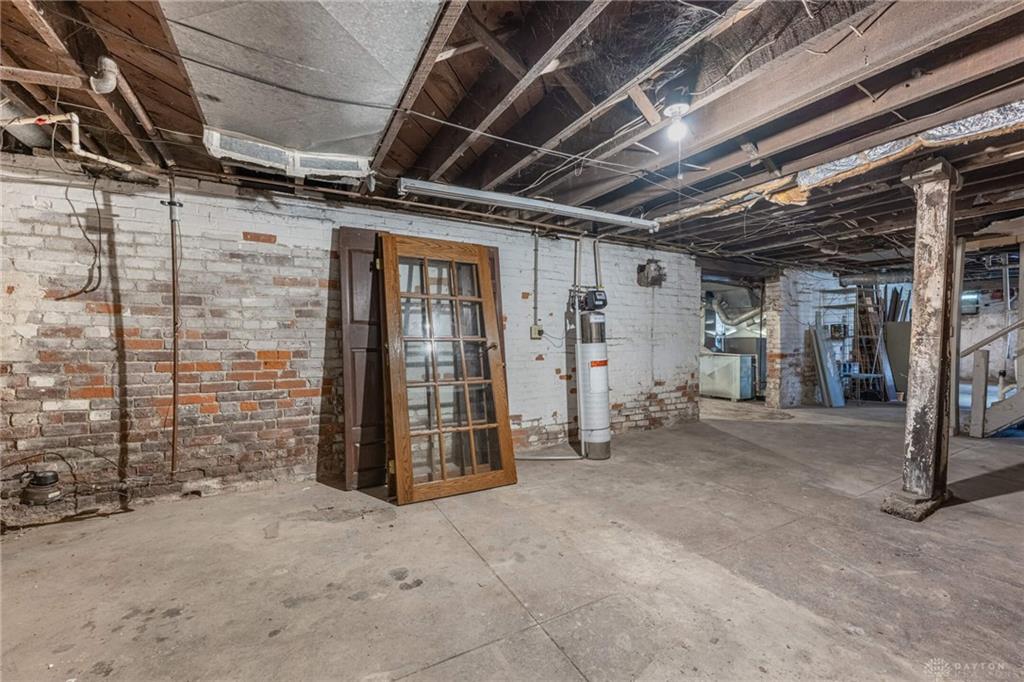 162 Lexington Avenue Property Photo 41