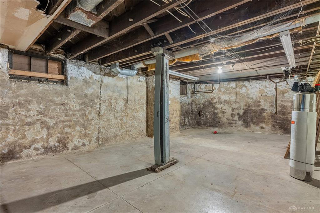 162 Lexington Avenue Property Photo 43